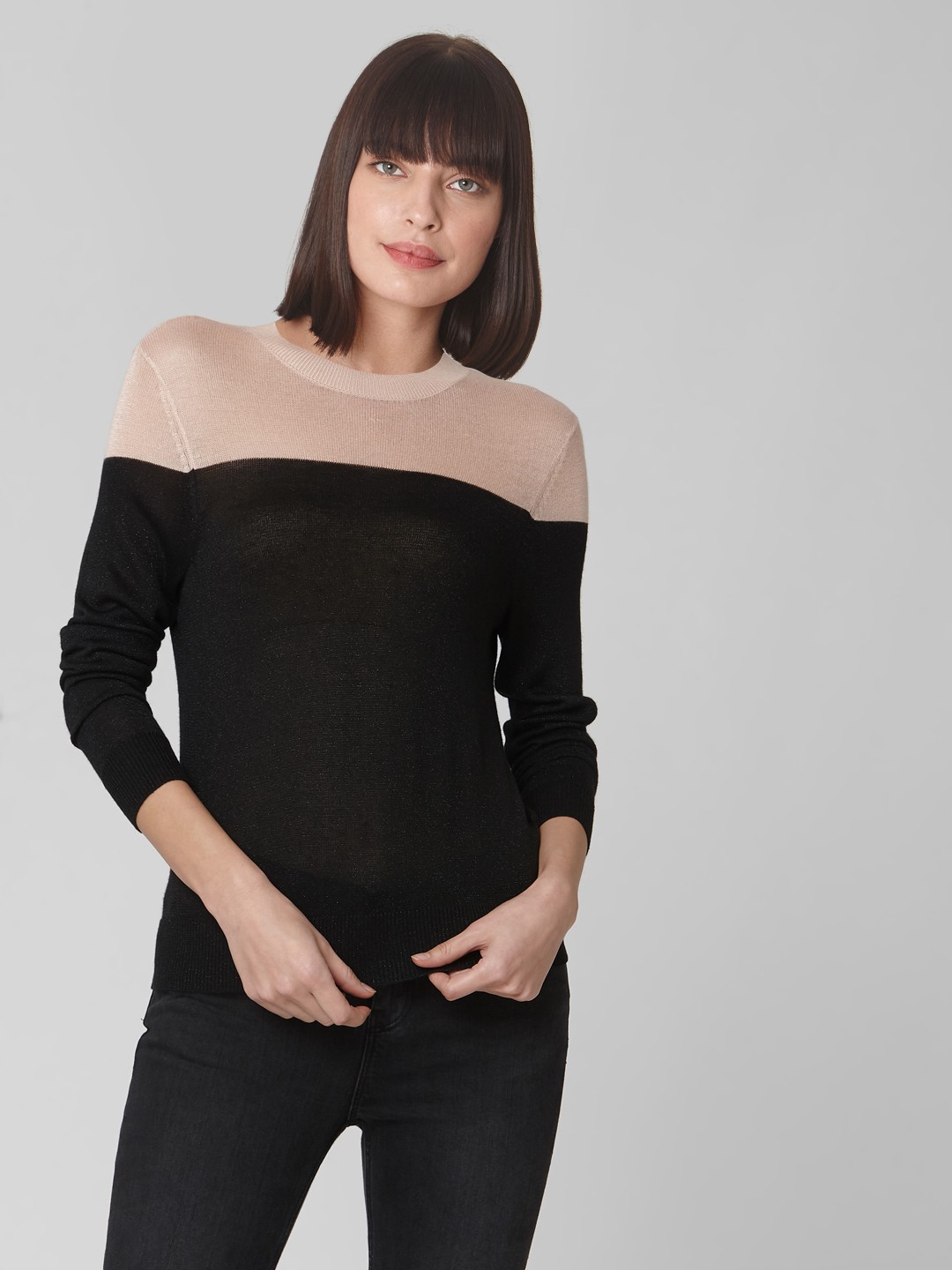 

Vero Moda Women Black & Pink Colourblocked Pullover Sweater