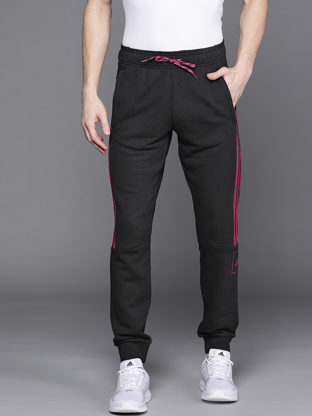 

ADIDAS Men Black Solid Side Striped M 3s Sustainable Tape Pants
