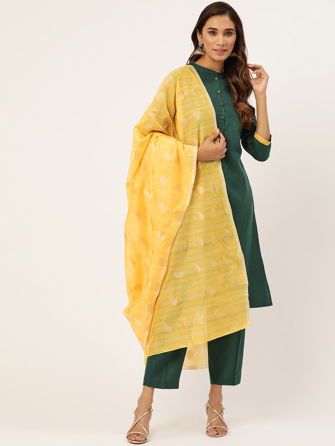 

Shae by SASSAFRAS Women Green & Yellow Solid Kurta with Trousers & Jacquard Weave Dupatta