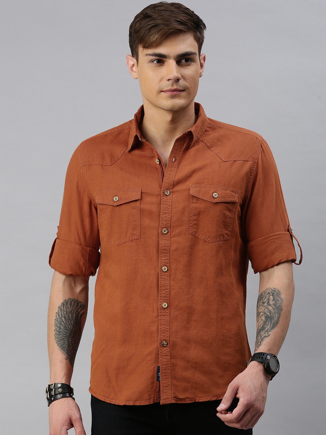 

Roadster Men Orange Regular Fit Solid Casual Shirt