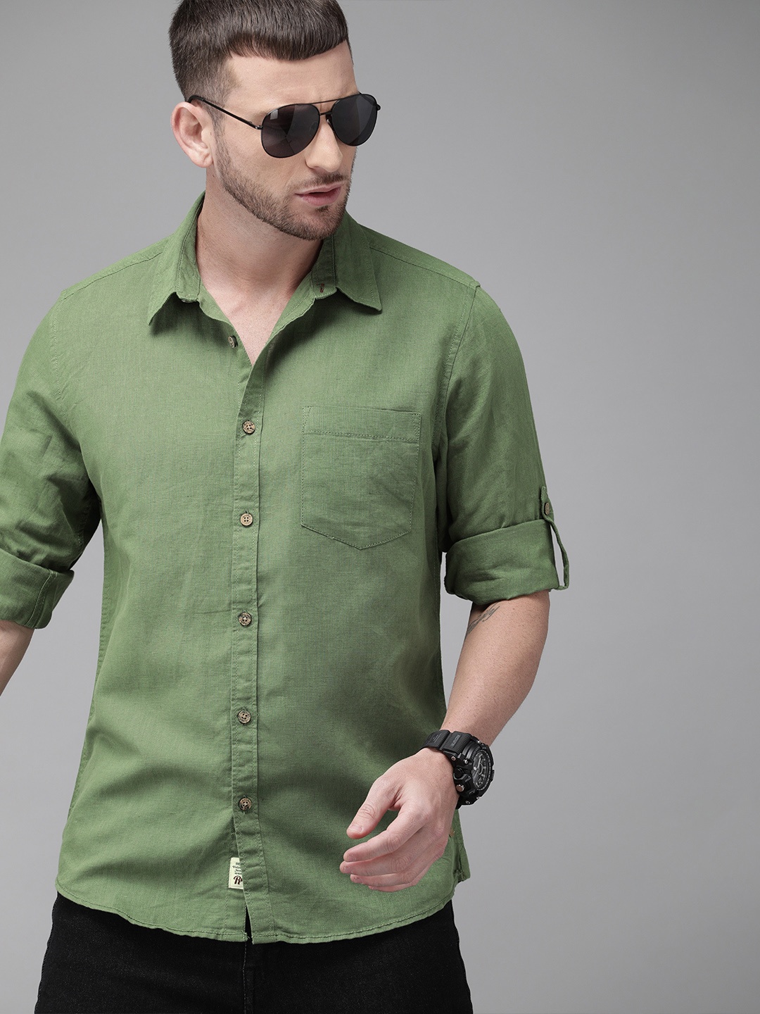 

Roadster Men Green Regular Fit Solid Sustainable Casual Linen Shirt