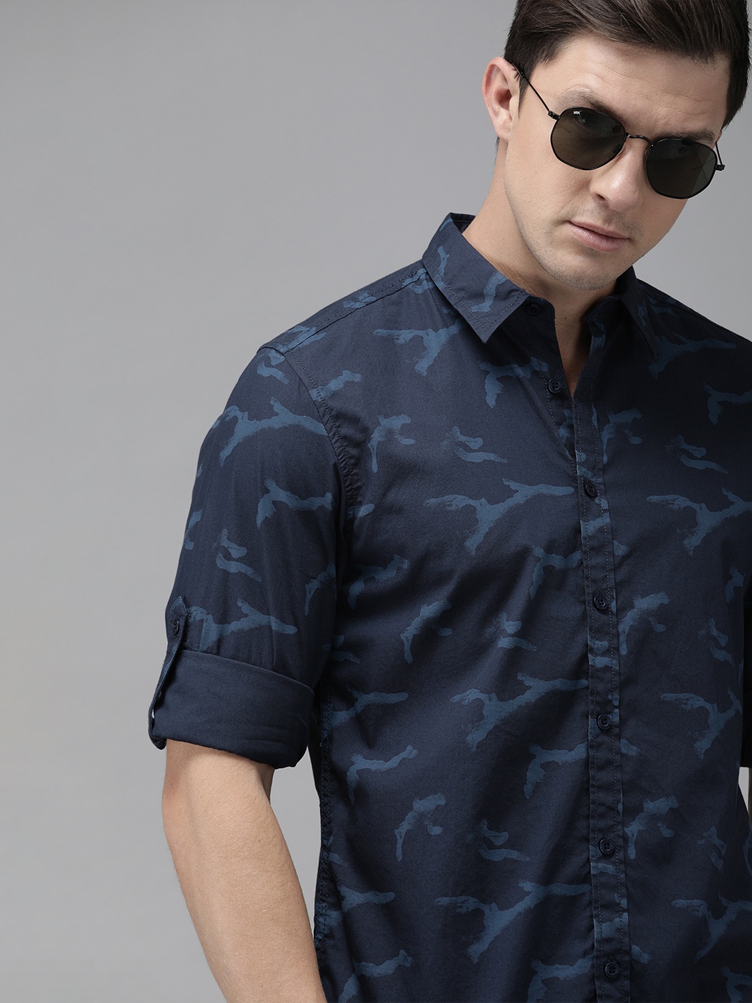 

Roadster Men Navy Blue & Blue Regular Fit Printed Casual Sustainable Shirt