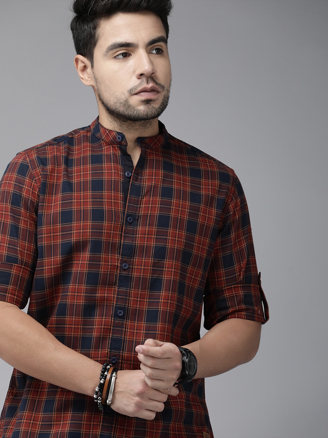 

Roadster Men Red & Navy Blue Regular Fit Checked Sustainable Casual Shirt