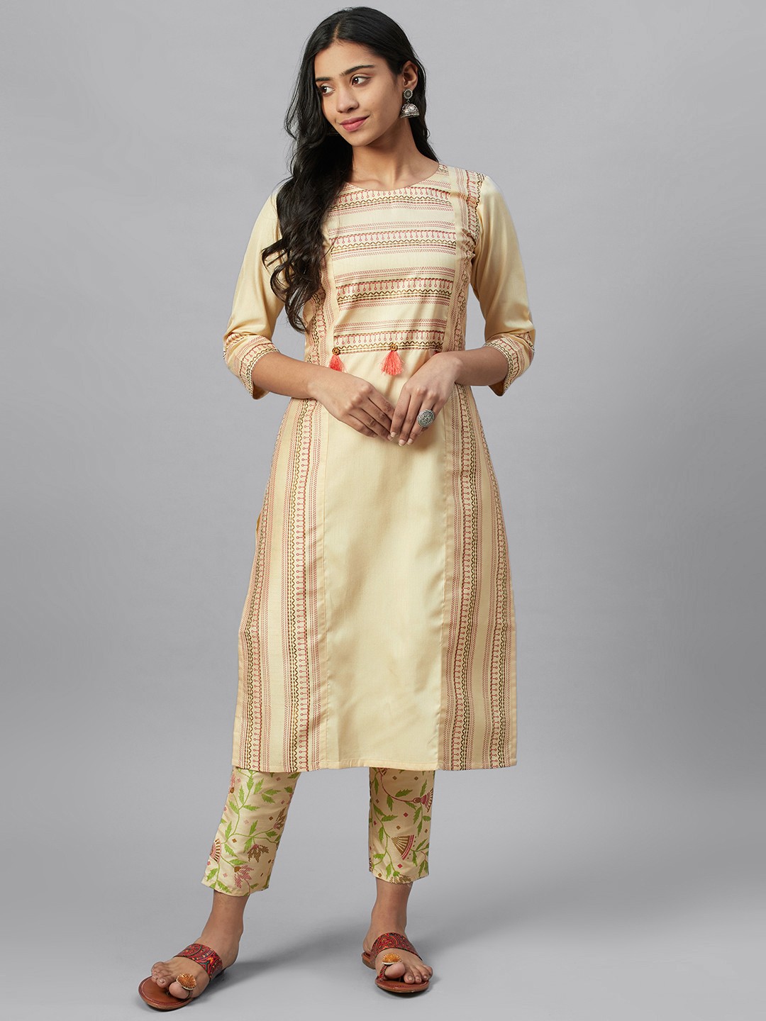 

ZIYAA Women Cream-Coloured & Green Foil Print Kurta with Trousers
