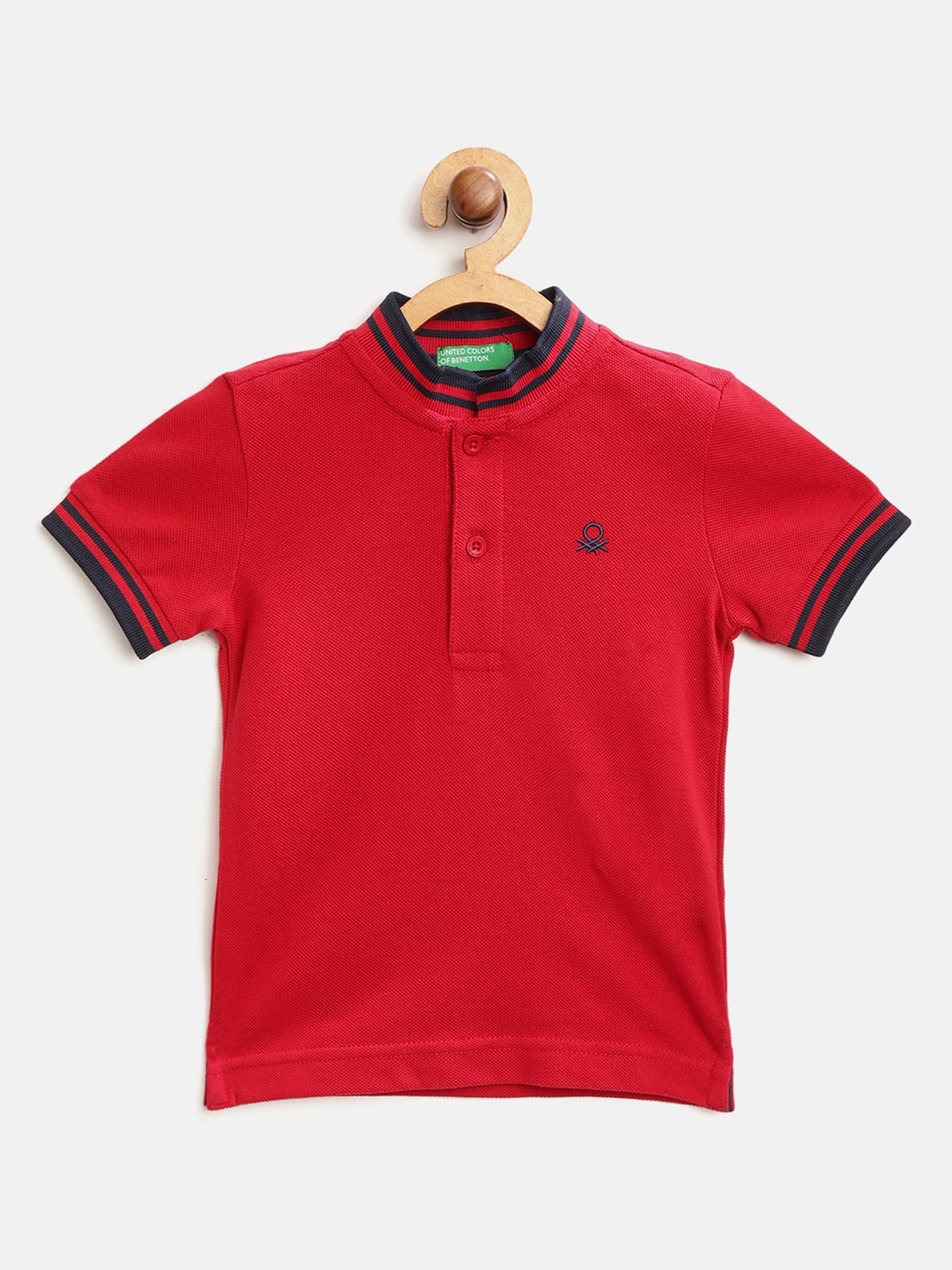 

United Colors of Benetton Boys Red Solid Polo Collar T-shirt