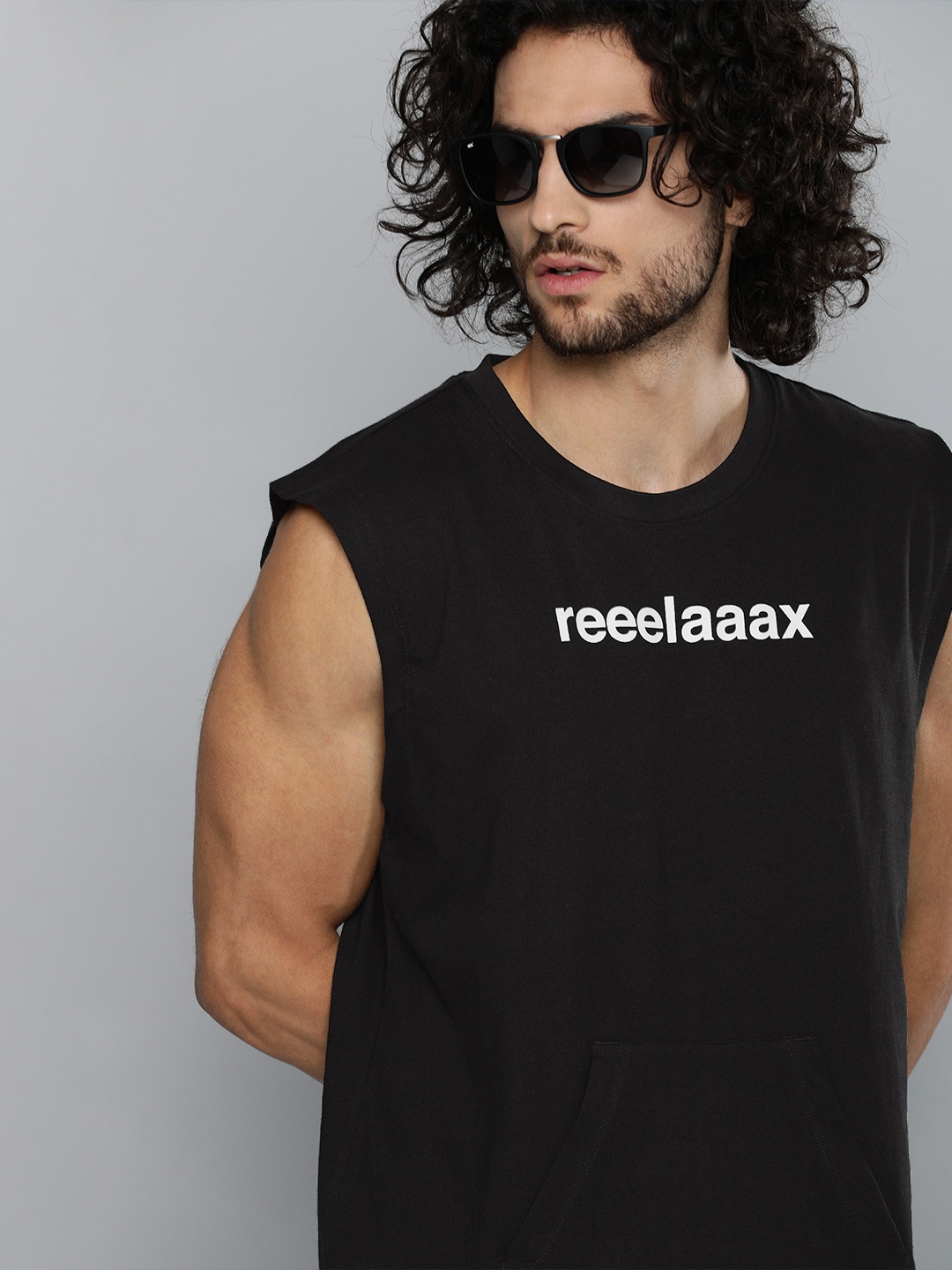 

Kook N Keech Men Black Printed Round Neck Pure Cotton T-shirt