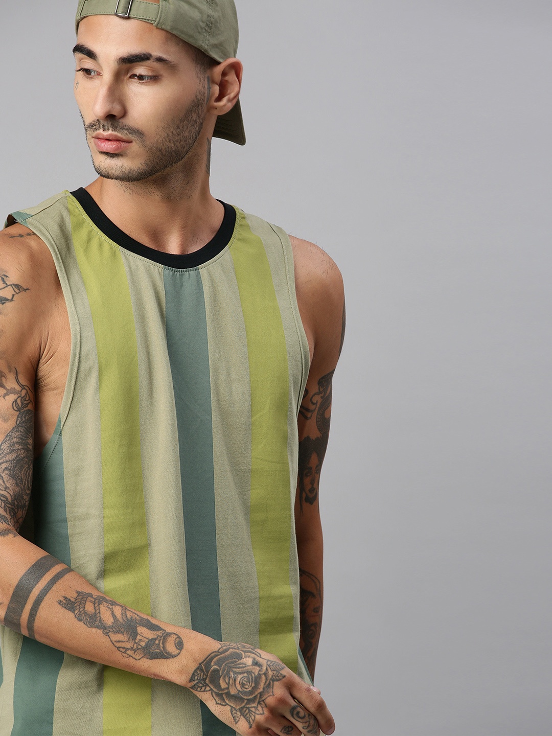 

Kook N Keech Men Olive Green Blue Striped Round Neck Pure Cotton Oversized T-shirt