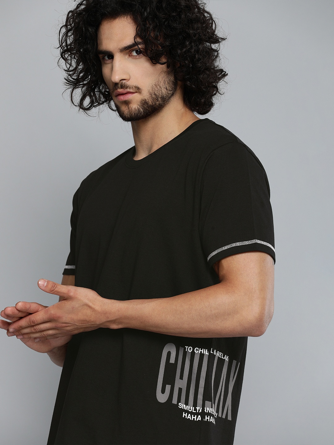 

Kook N Keech Men Black Printed Round Neck Pure Cotton T-shirt