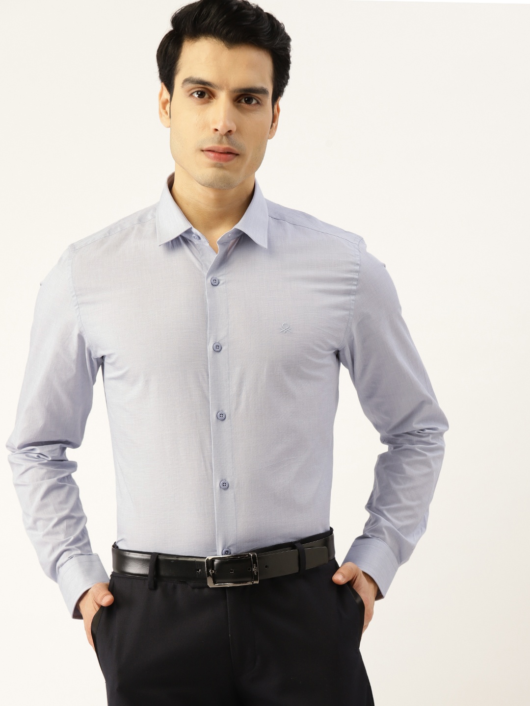 

United Colors of Benetton Men Blue Slim Fit Solid Formal Shirt