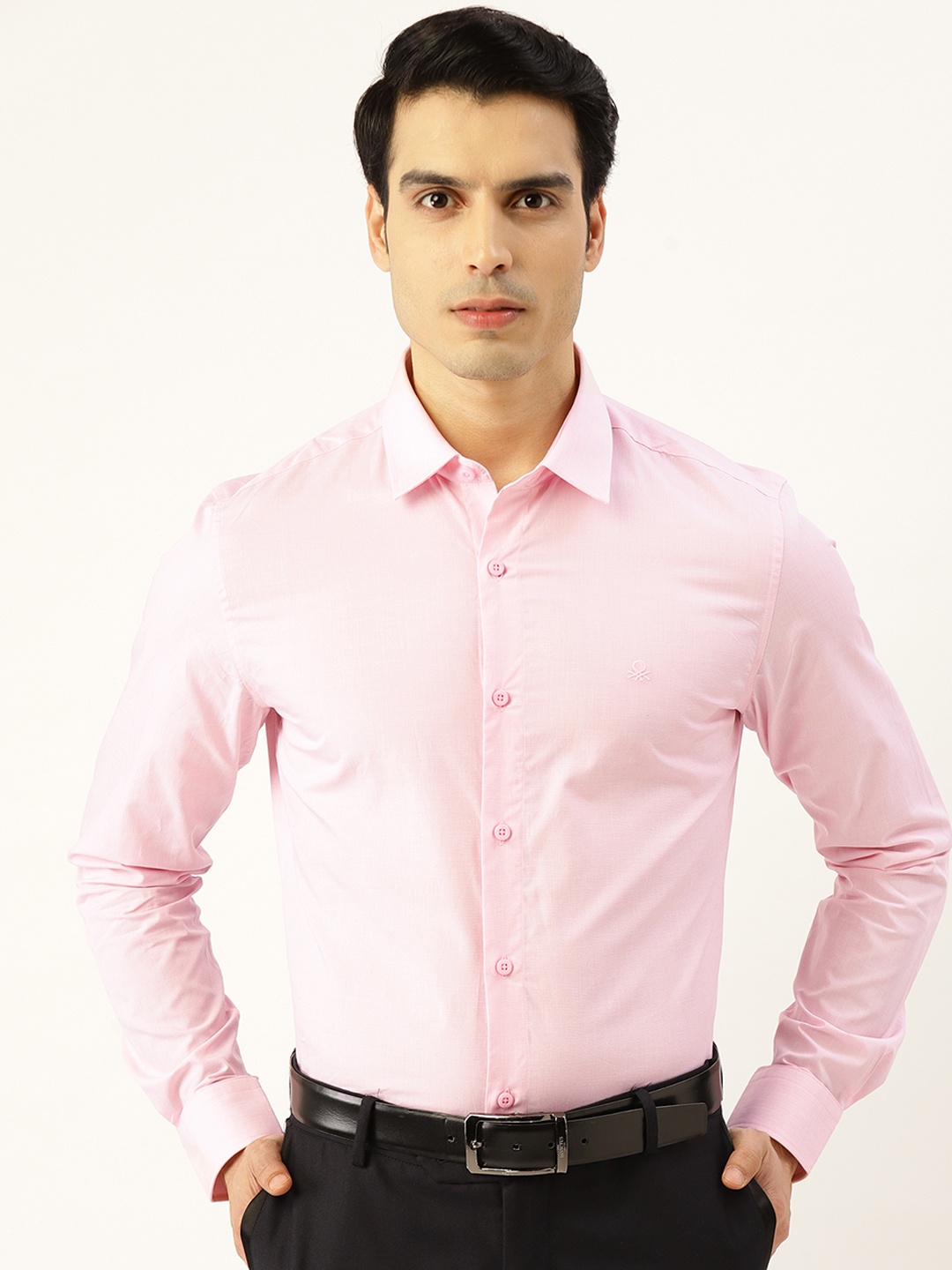 

United Colors of Benetton Men Pink Slim Fit Solid Formal Shirt