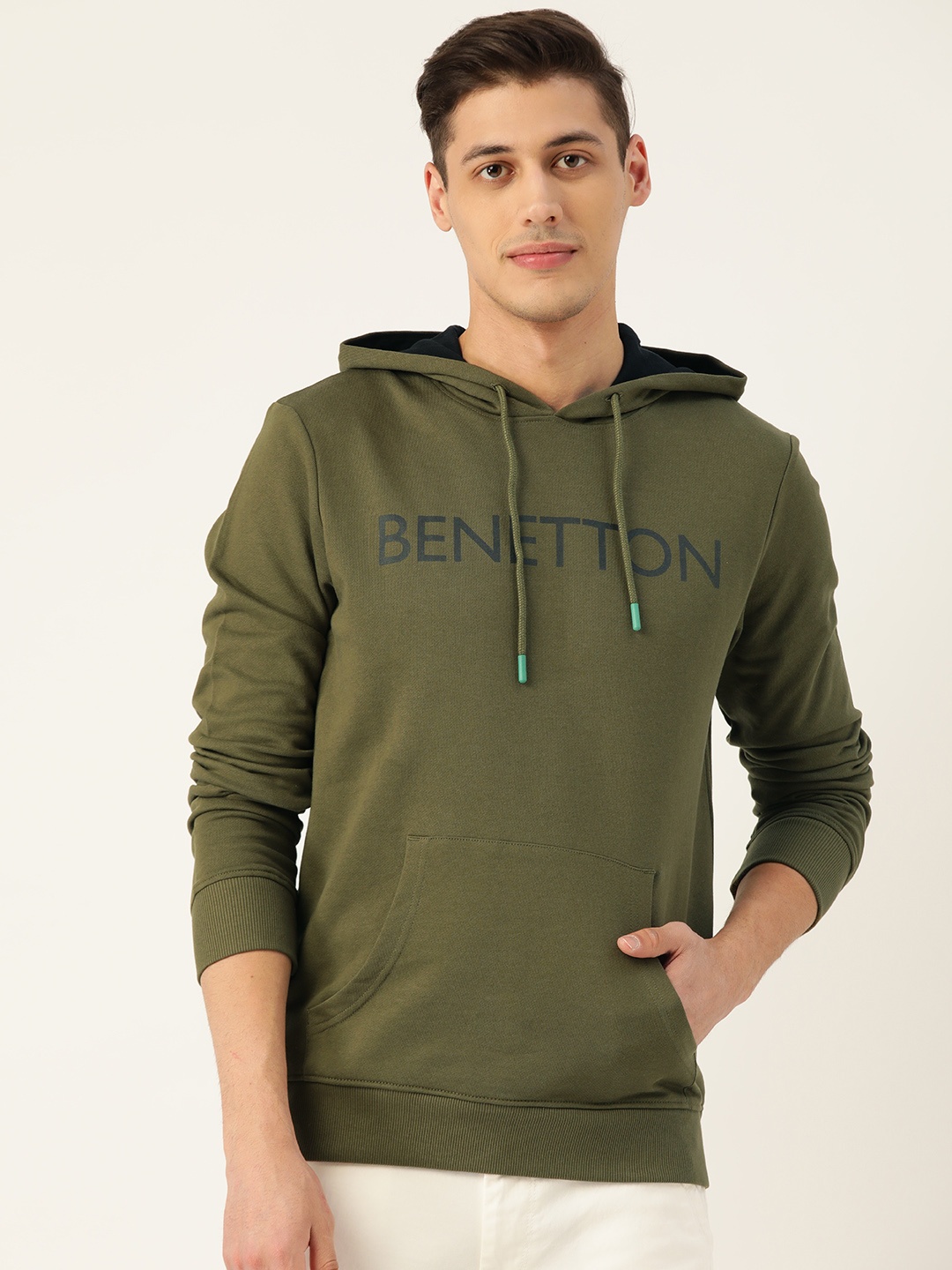 United Colors of Benetton Men Olive Green Solid Hooded Sweatshirt