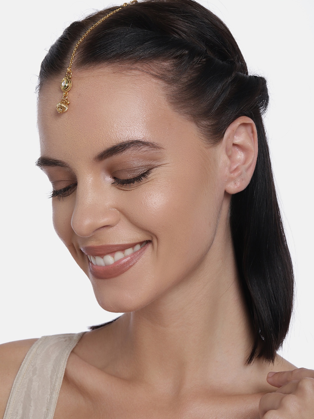 

LAIDA Gold-Plated Kundan-Studded Handcrafted Maangtikka