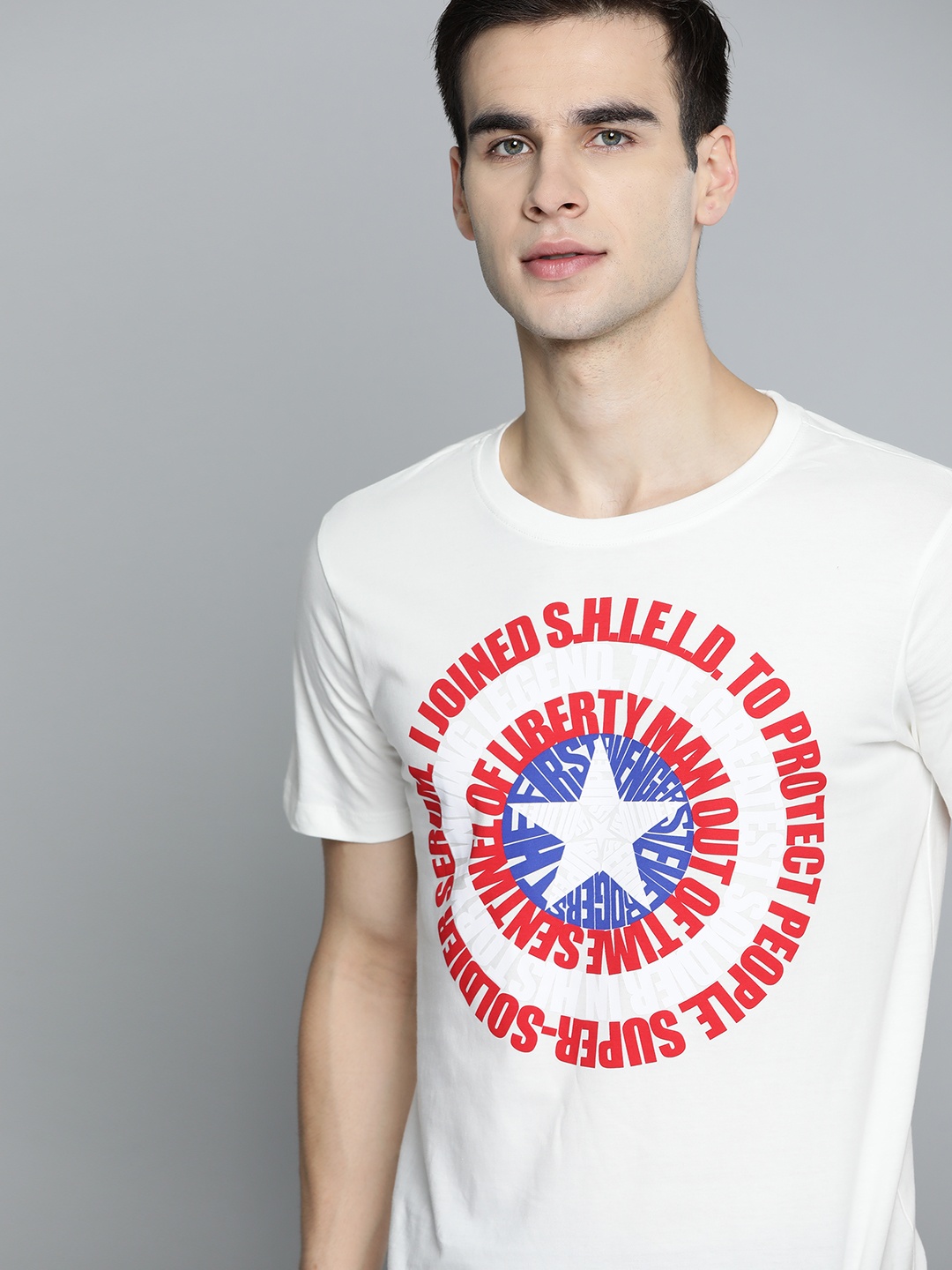 

Kook N Keech Marvel Men White & Red Captain America Printed Pure Cotton T-shirt