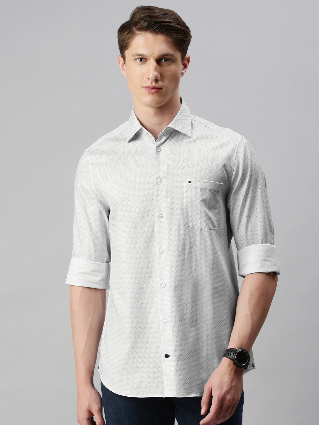 

Tommy Hilfiger Men White & Blue Regular Fit Printed Casual Shirt
