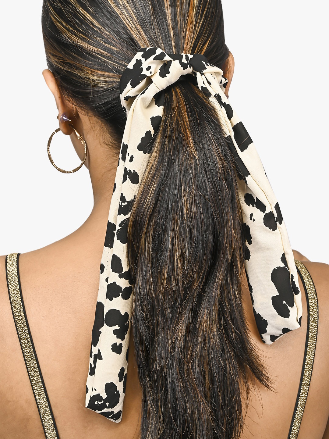 

BuckleUp Beige & Black Printed Ponytail Holders