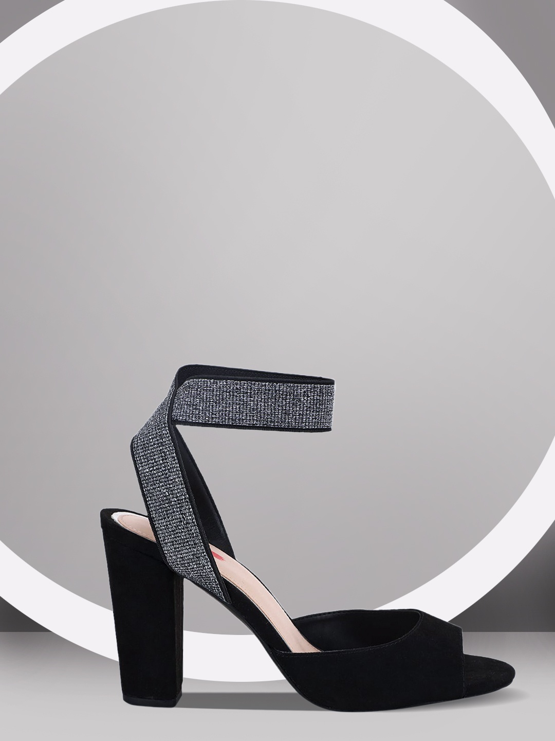

Bata Women Black Solid Peep Toes