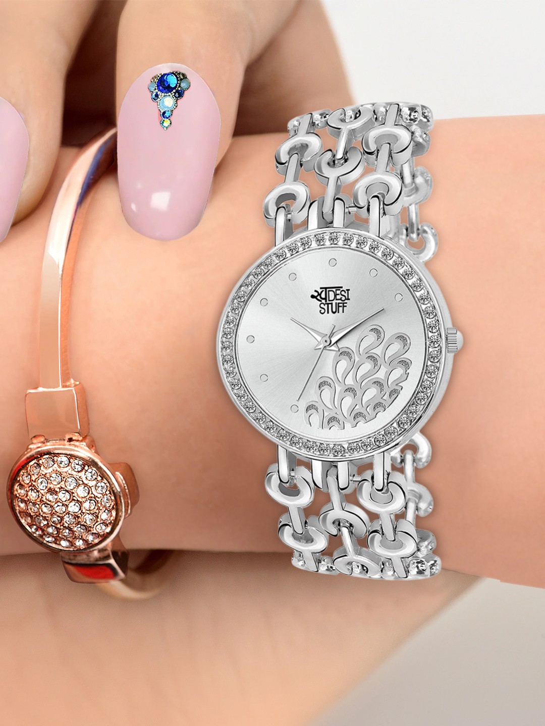 

SWADESI STUFF Girls Silver-Toned Analogue Watch 63b-silver
