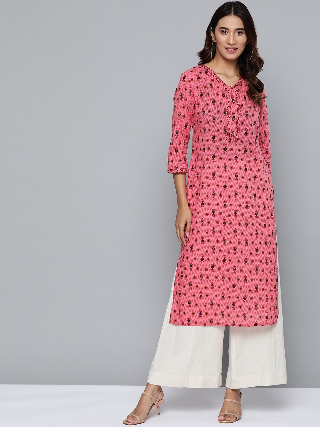 

HERE&NOW Women Coral Pink & Brown Printed Straight Kurta