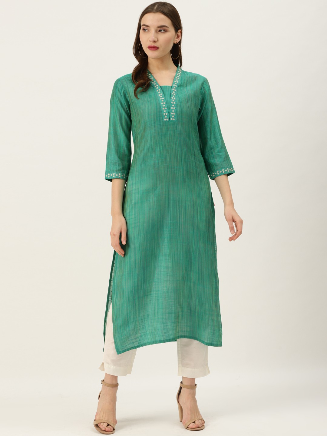 

Varanga Women Green & Yellow Woven Design Straight Kurta