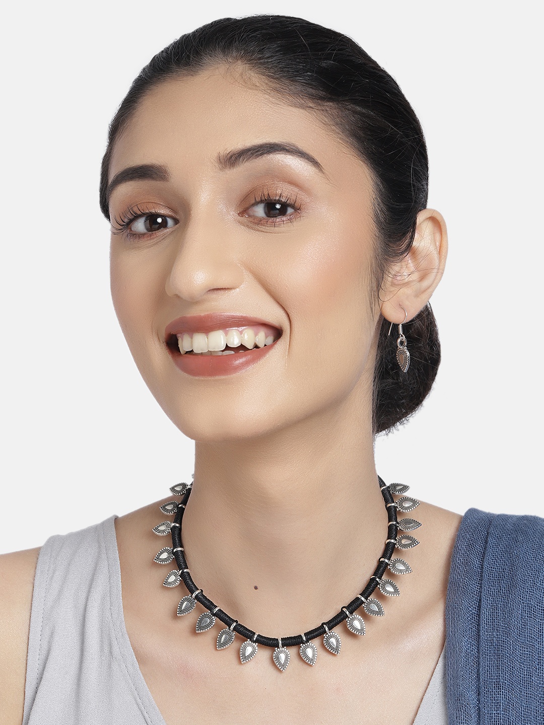 

justpeachy Oxidised Silver-Plated & Black Thread Jewellery Set