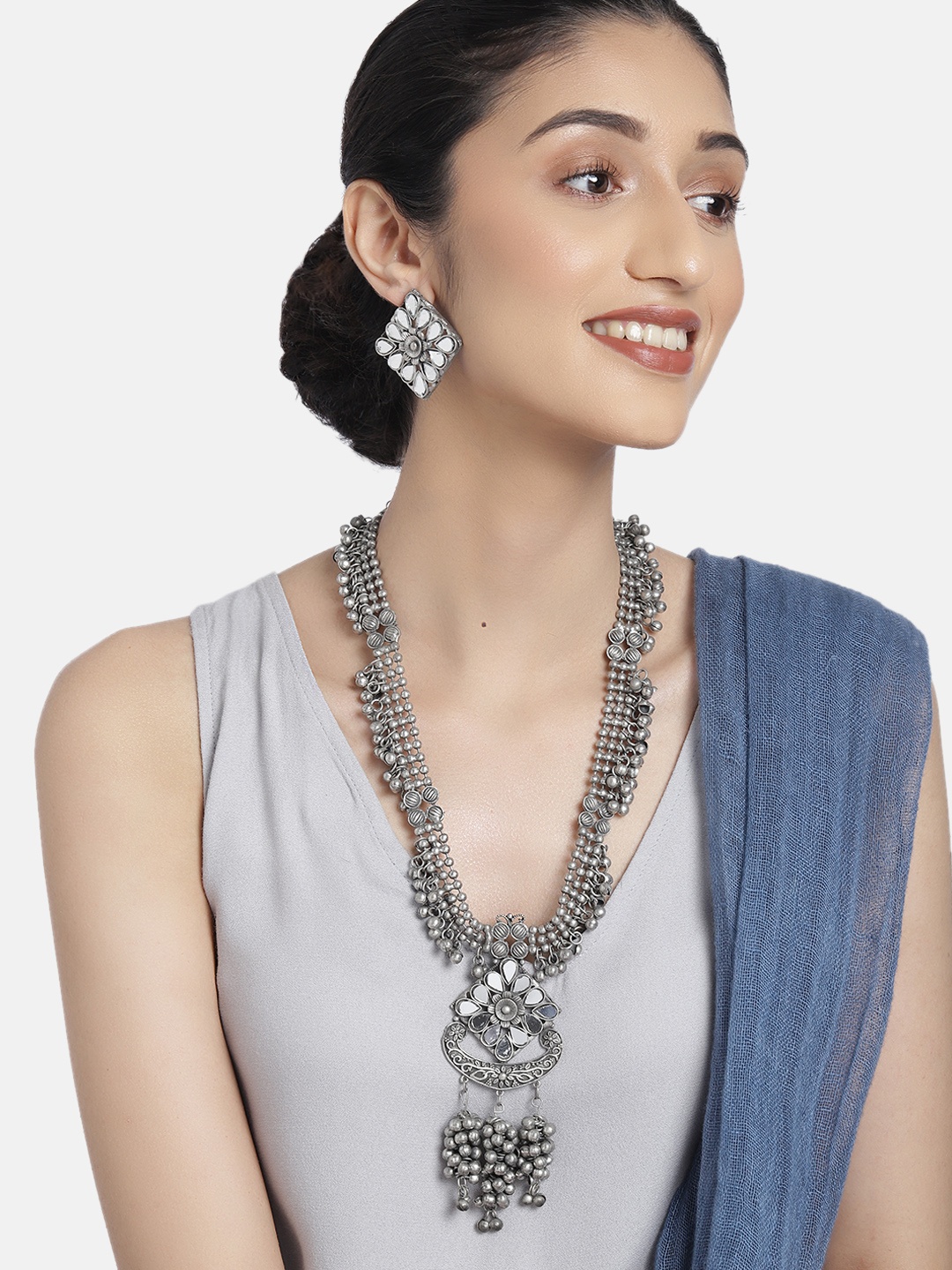 

justpeachy Women Oxidised Silver-Plated Jewellery Set