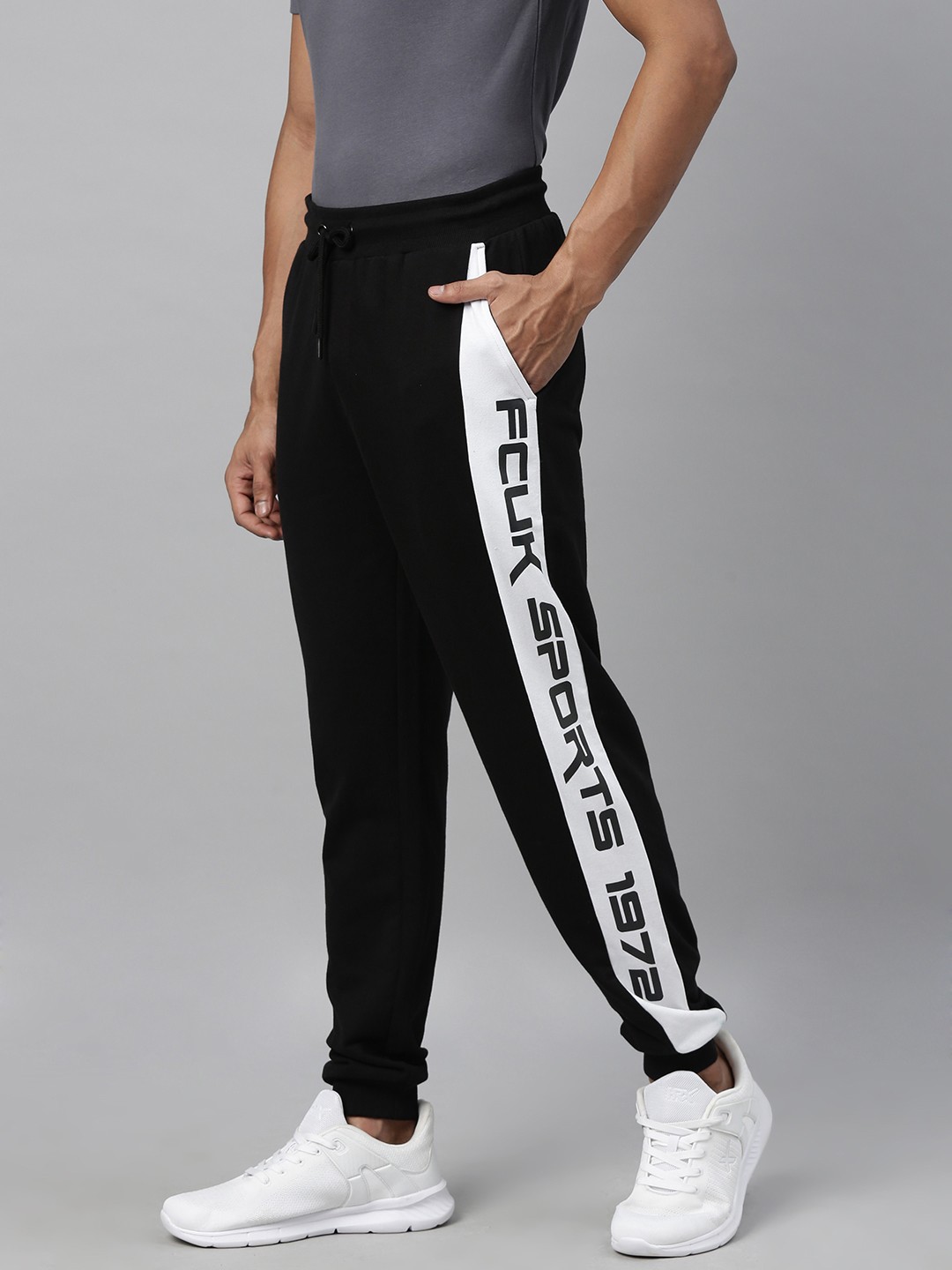 

French Connection Men Black Slim Fit Printed Joggers