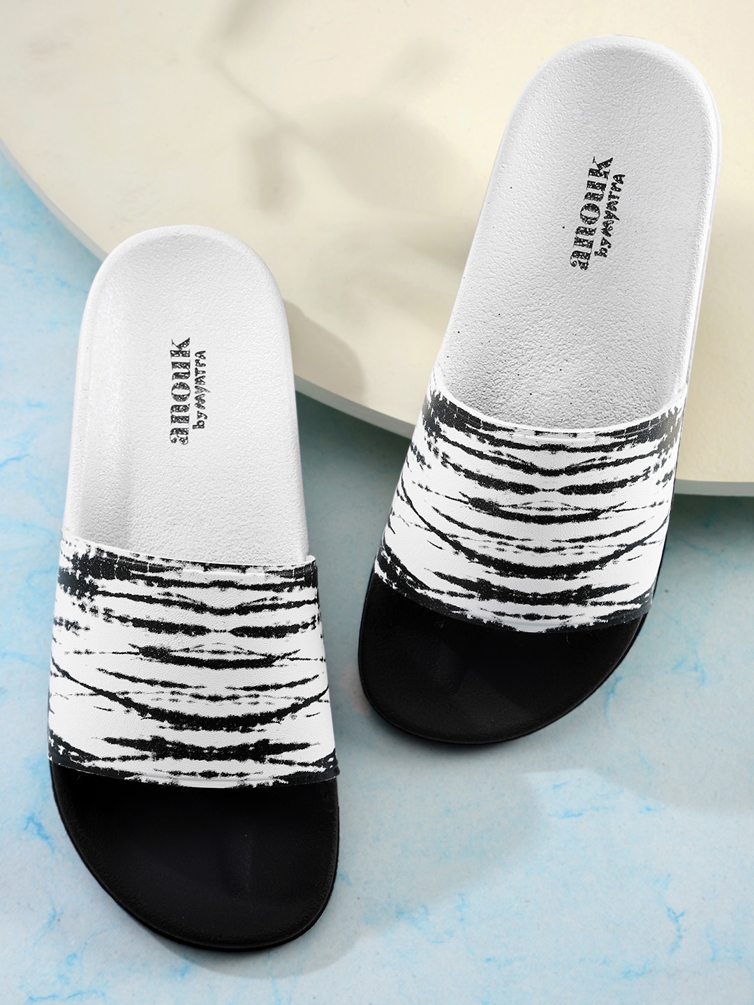 

Anouk Women White & Black Printed Sliders