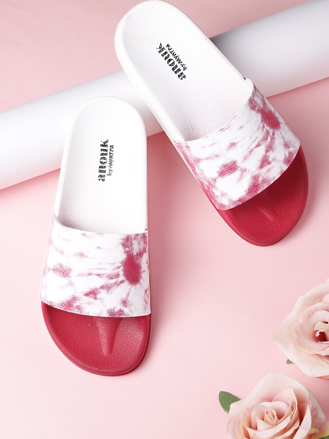 

Anouk Women White & Pink Printed Sliders