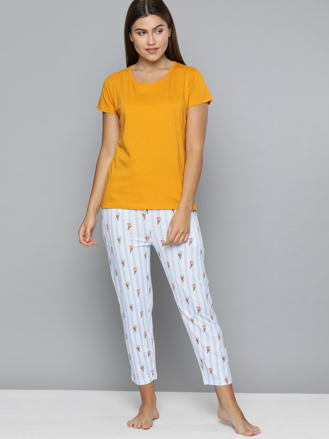 

HERE&NOW Women 2 Pc Mustard & White Solid Night suit