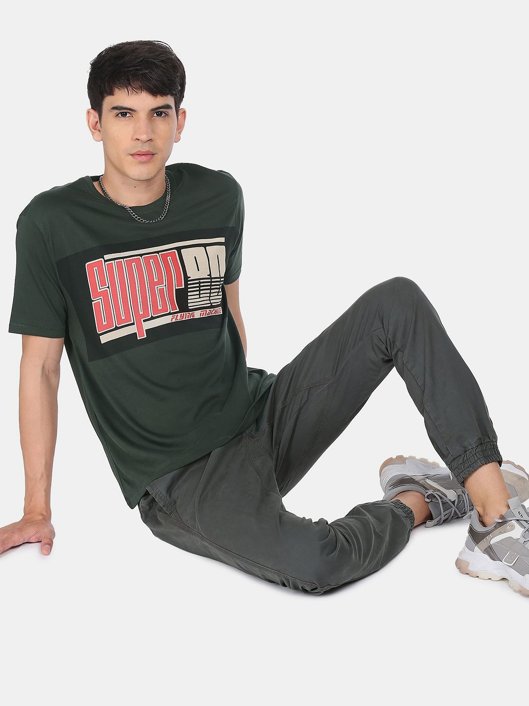 

Flying Machine Men Olive Green Printed Round Neck T-shirt