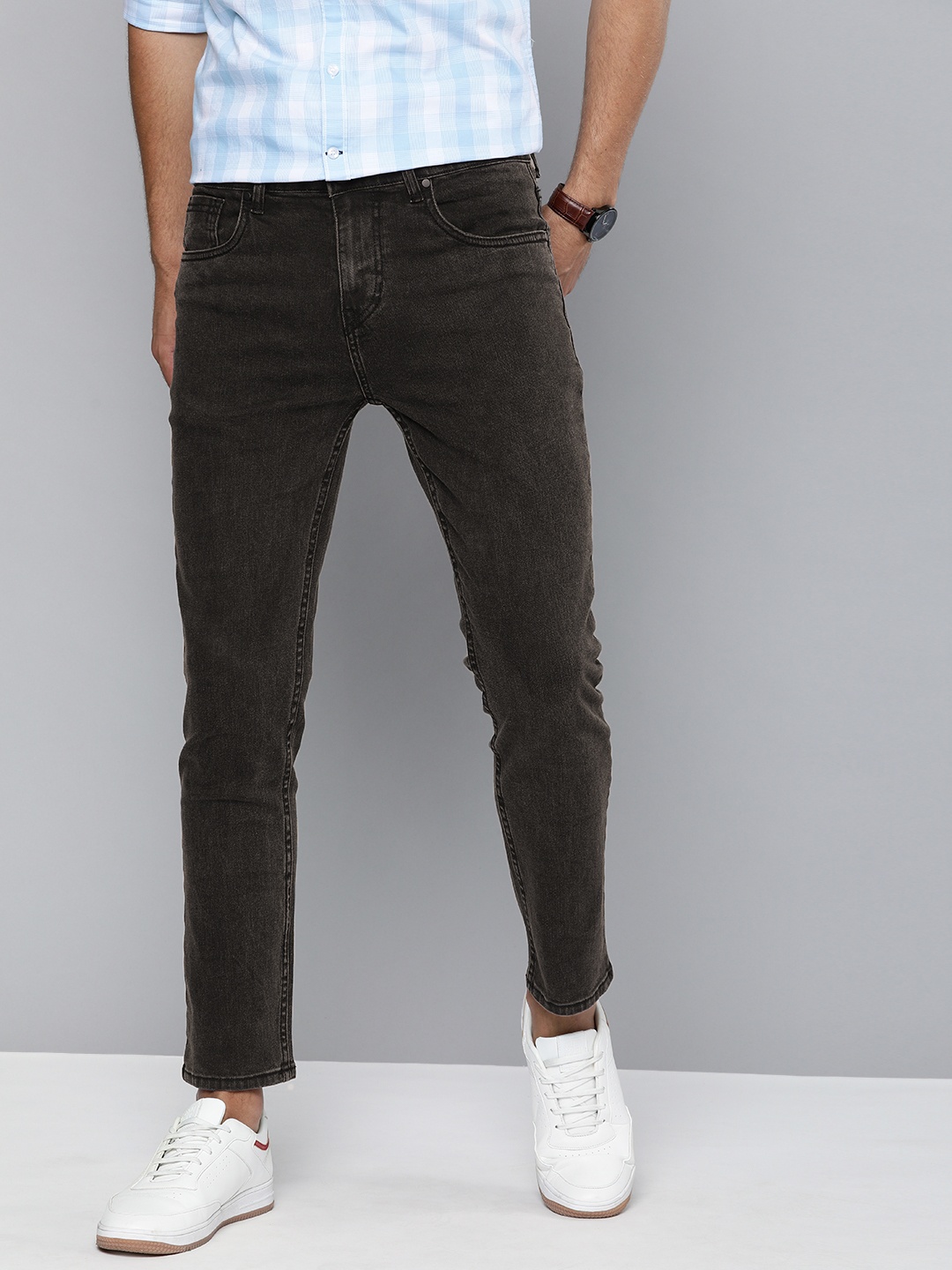 

Mast & Harbour Men Black Slim Tapered Fit Mid-Rise Clean Look Stretchable Cropped Jeans