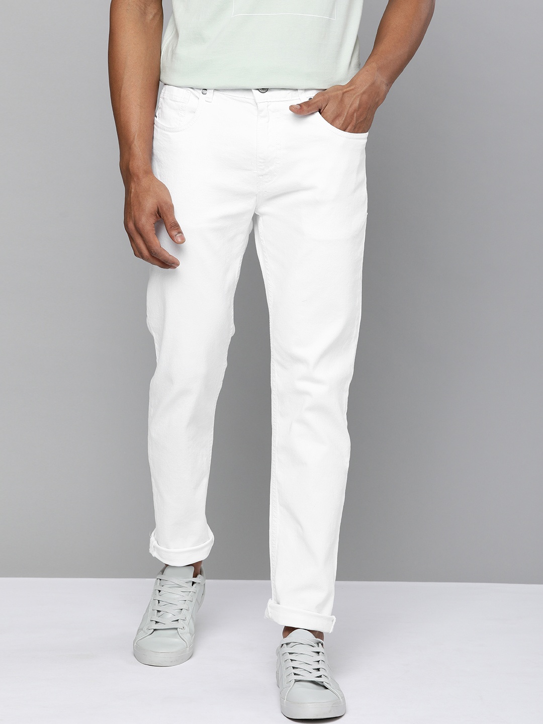 

Mast & Harbour Men White Regular Fit Mid-Rise Clean Look Stretchable Jeans