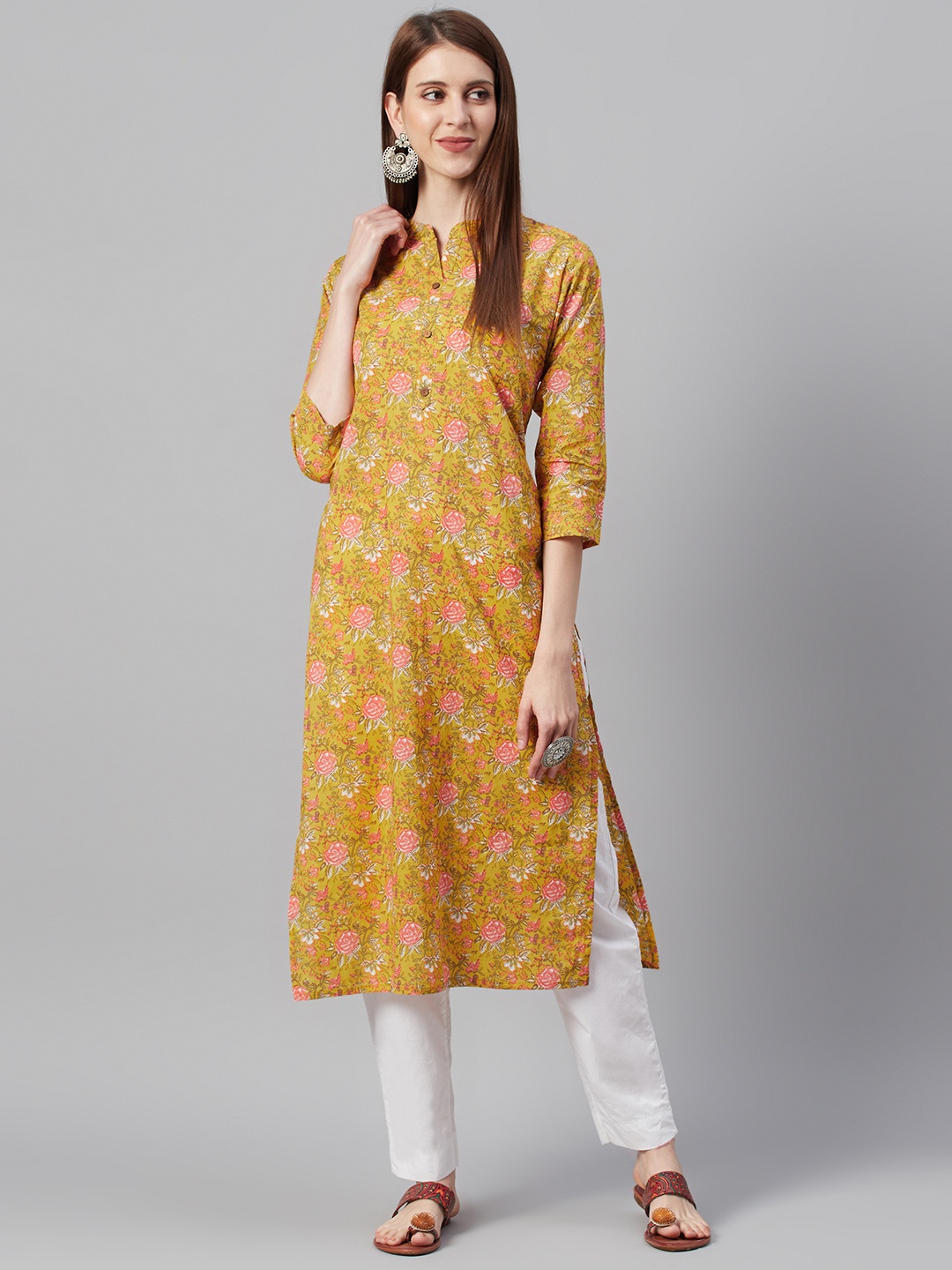 

KSUT Women Mustard & Pink Floral Printed Straight Kurta