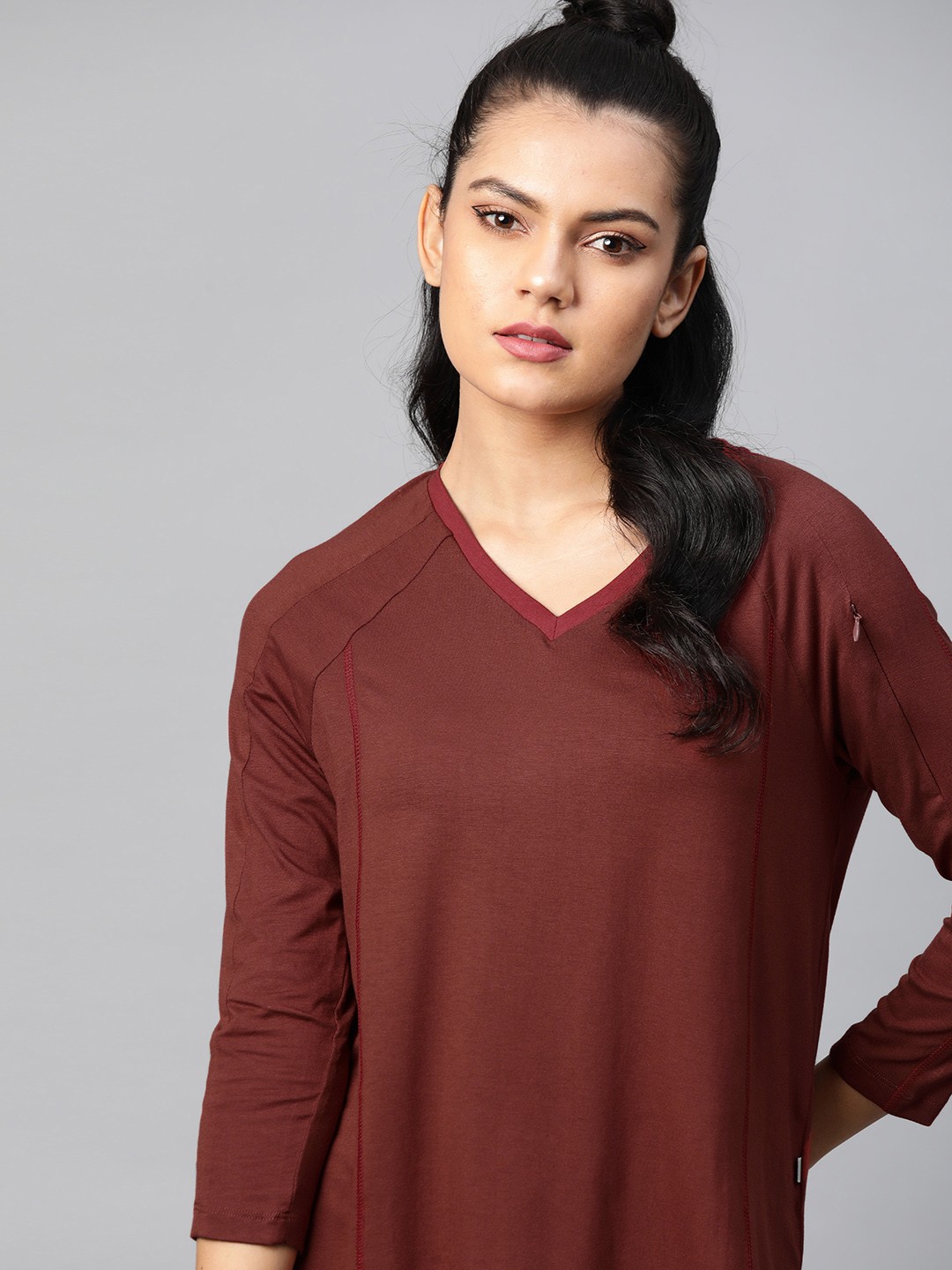 

The Roadster Lifestyle Co Women Rust Red T-shirt with N9 PURE SILVER - MICRO PD[] Antimicrobial Technology