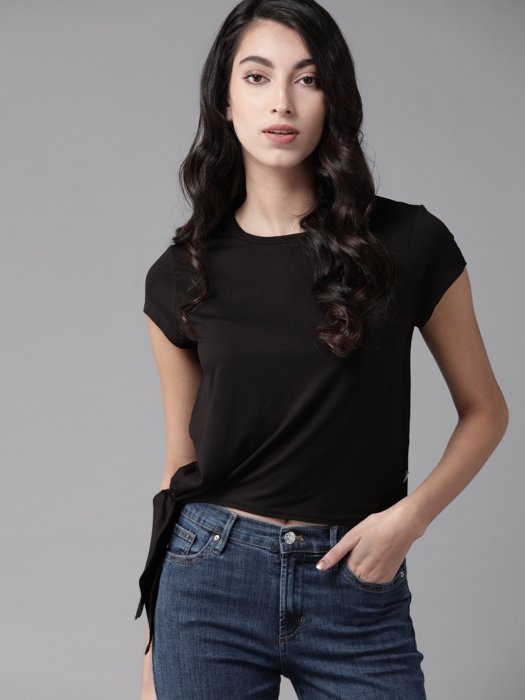 

The Roadster Lifestyle Co Black Anti-Bacterial Regular Top