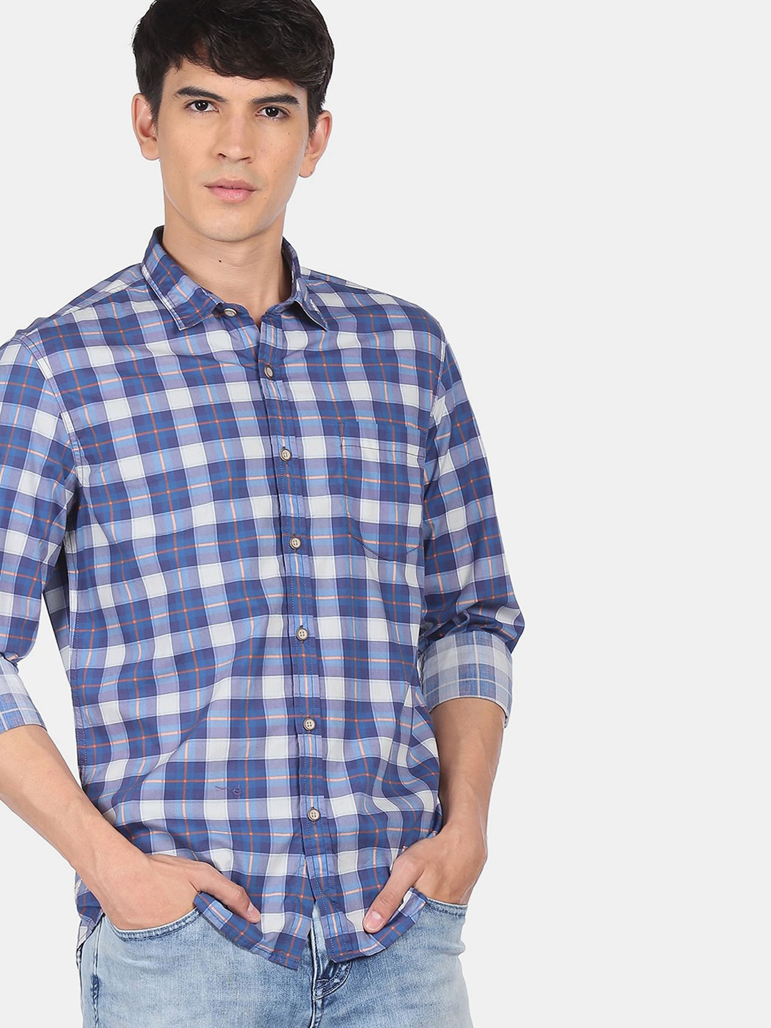 

Flying Machine Men Blue & White Regular Fit Checked Casual Shirt