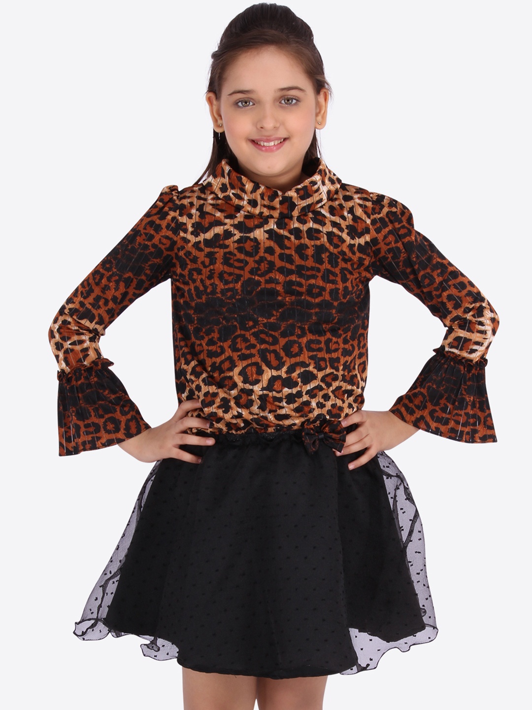 

CUTECUMBER Girls Black & Brown Printed Top with Skirt