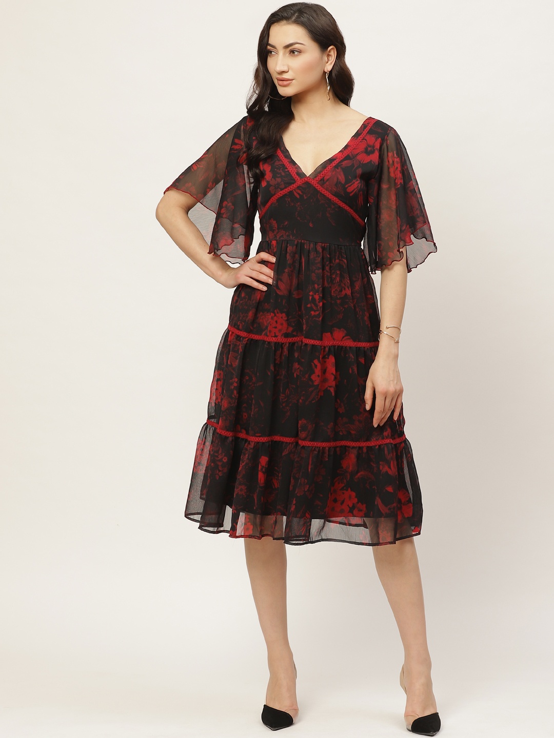 

Antheaa Women Black & Red Floral Print Tiered A-Line Dress