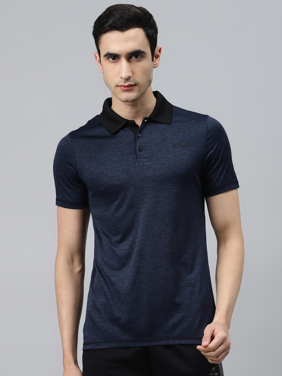 

Alcis Men Navy Blue Solid Slim Fit Polo Collar T-shirt