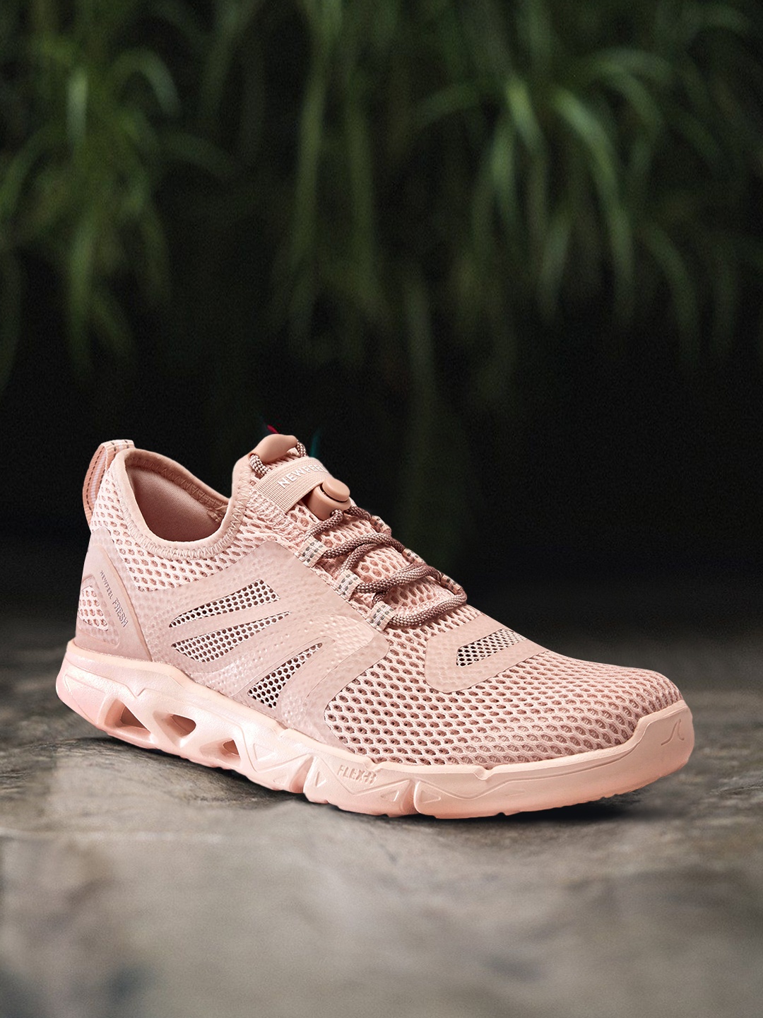 

Newfeel By Decathlon Women Pink Walking Shoes
