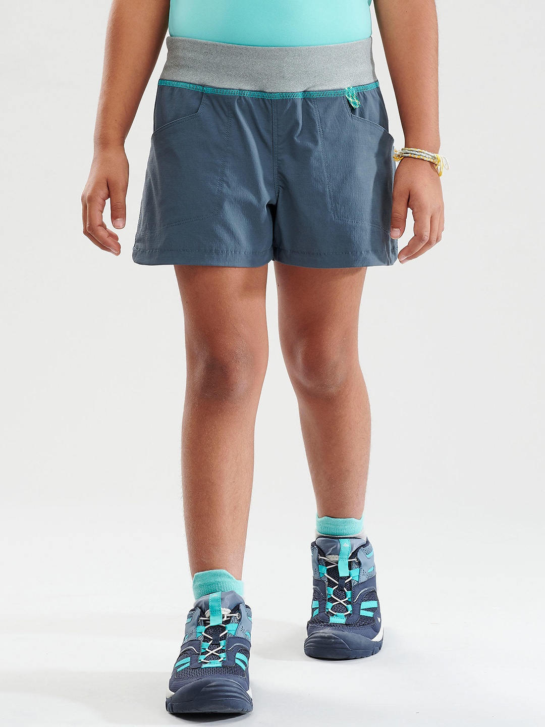 

Quechua By Decathlon Kids Grey Solid Regular Fit Hiking Shorts