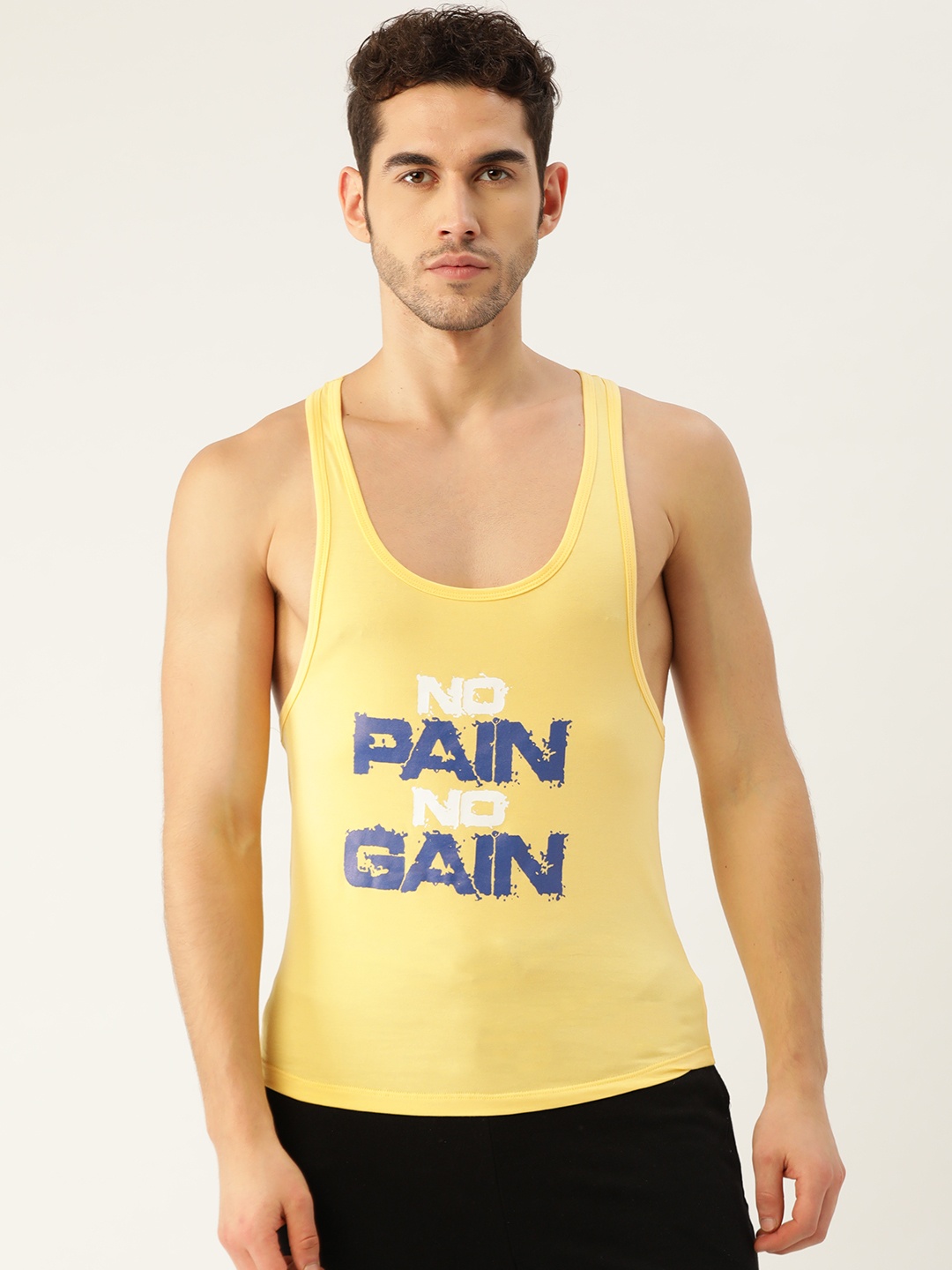 

ROMEO ROSSI Men Yellow & Navy Blue Printed Scoop Neck Gym T-shirt