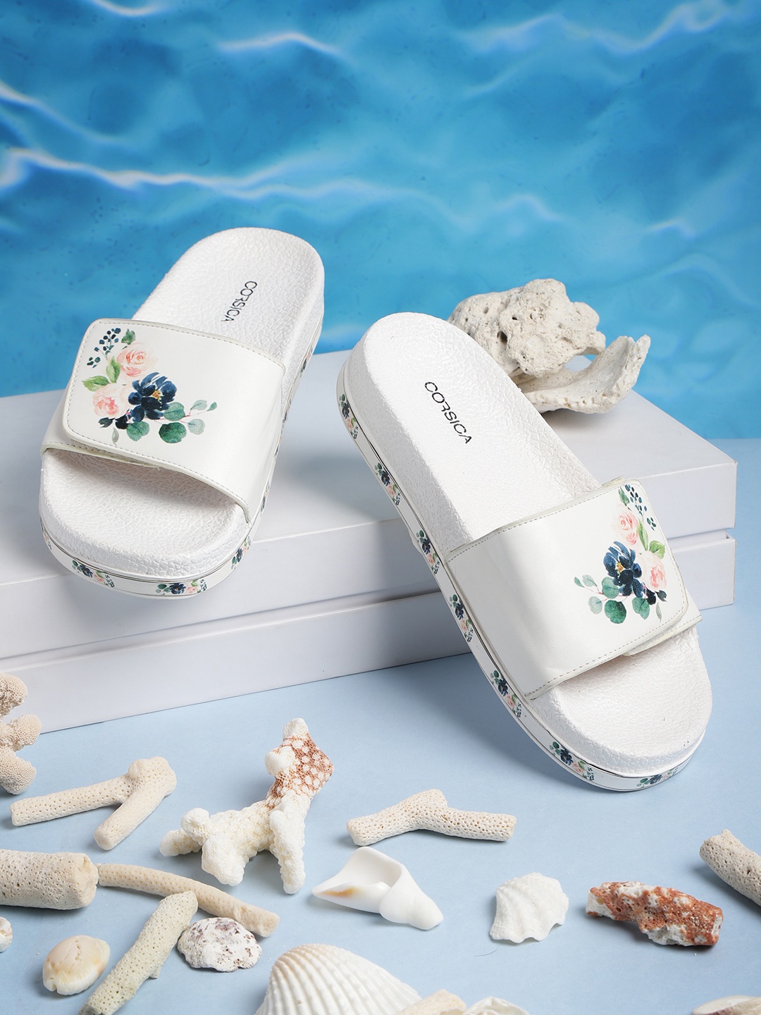

CORSICA Women White & Green Floral Print Sliders