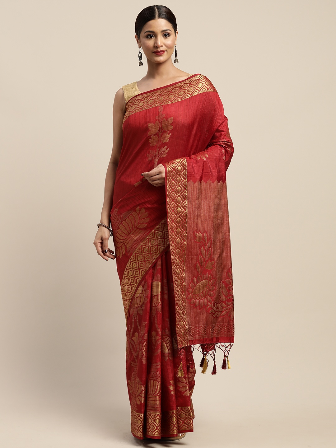 

Mitera Rust Red & Gold-Toned Art Silk Woven Design Kanjeevaram Saree