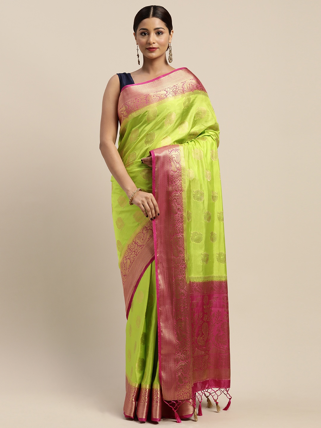 

Mitera Green & Gold-Toned Art Silk Woven Design Kanjeevaram Saree