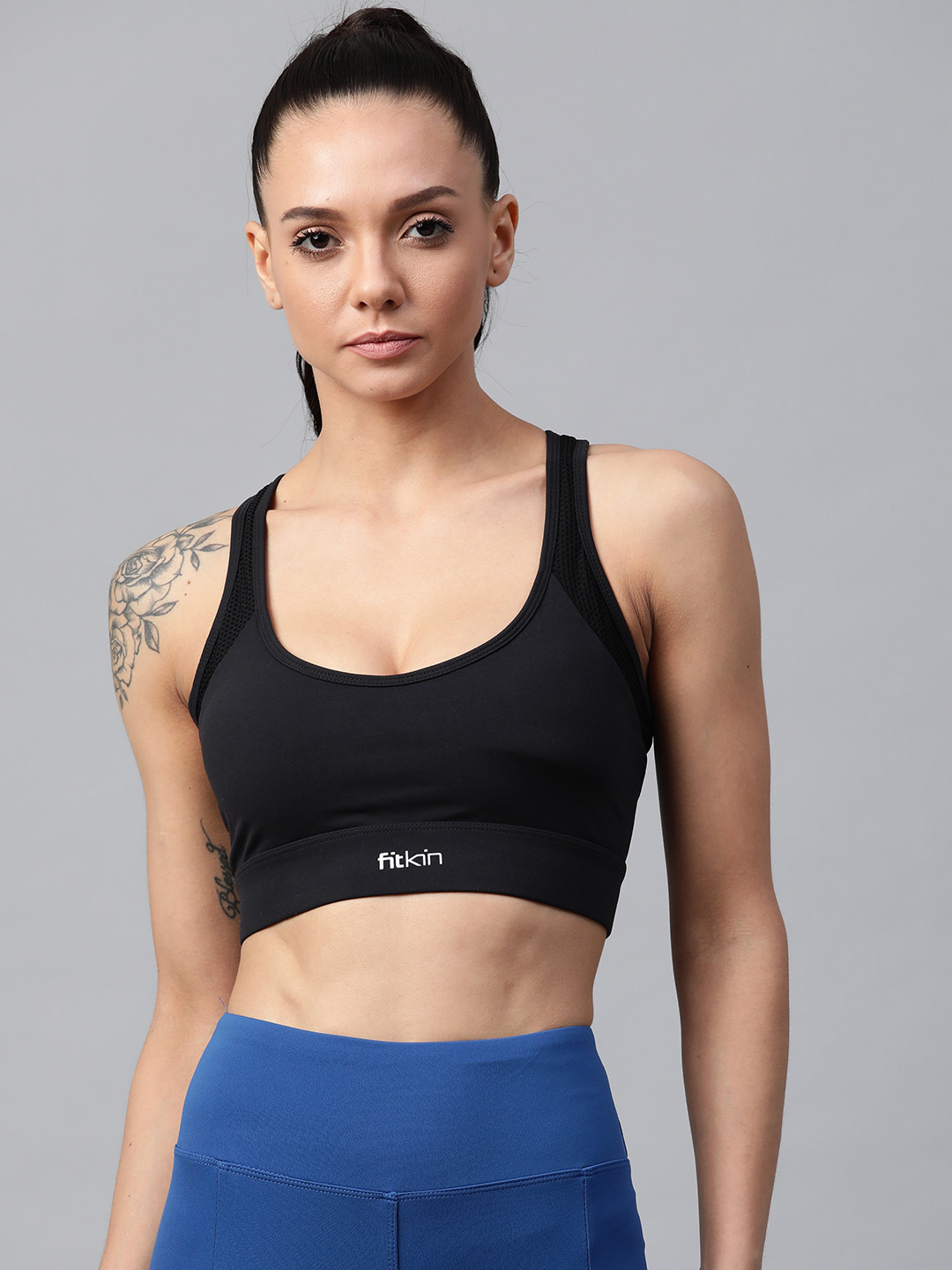 

Fitkin Black Solid Removable Padded Non-Wired Cross Back Sports Bra B25