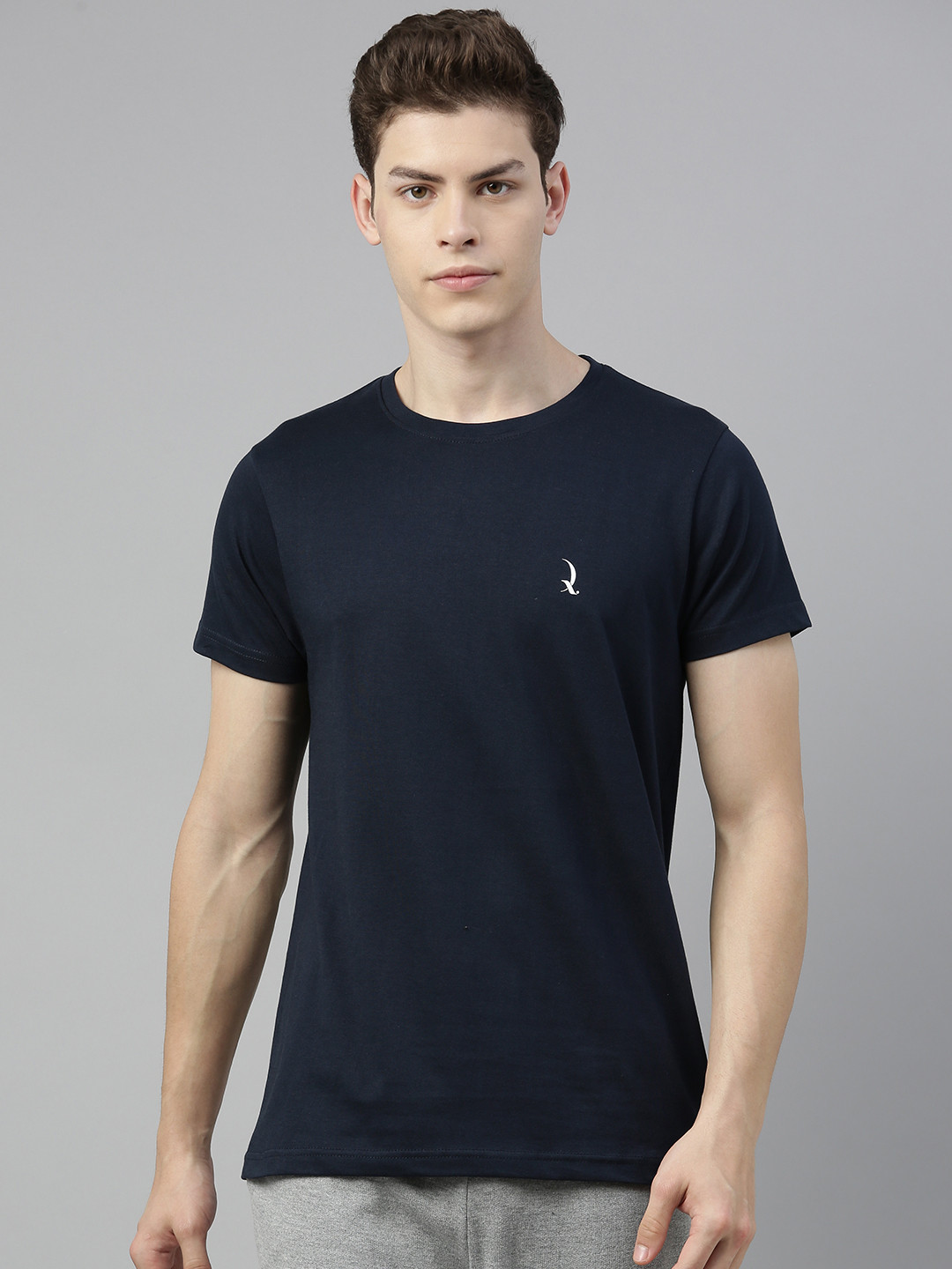 

QUARANTINE Men Navy Blue Solid Round Neck Lounge T-shirt