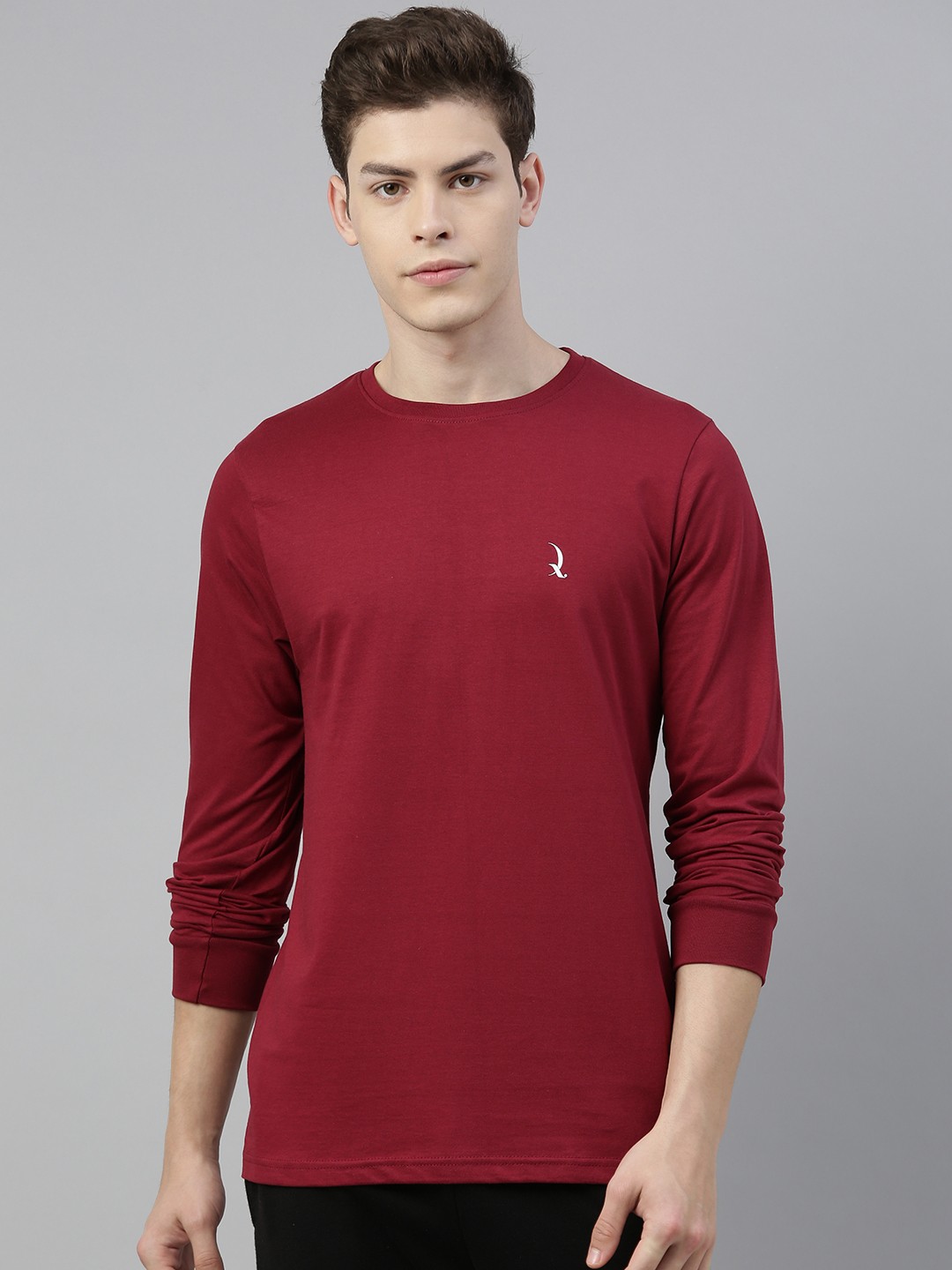 

QUARANTINE Men Maroon Solid Round Neck Lounge T-shirt