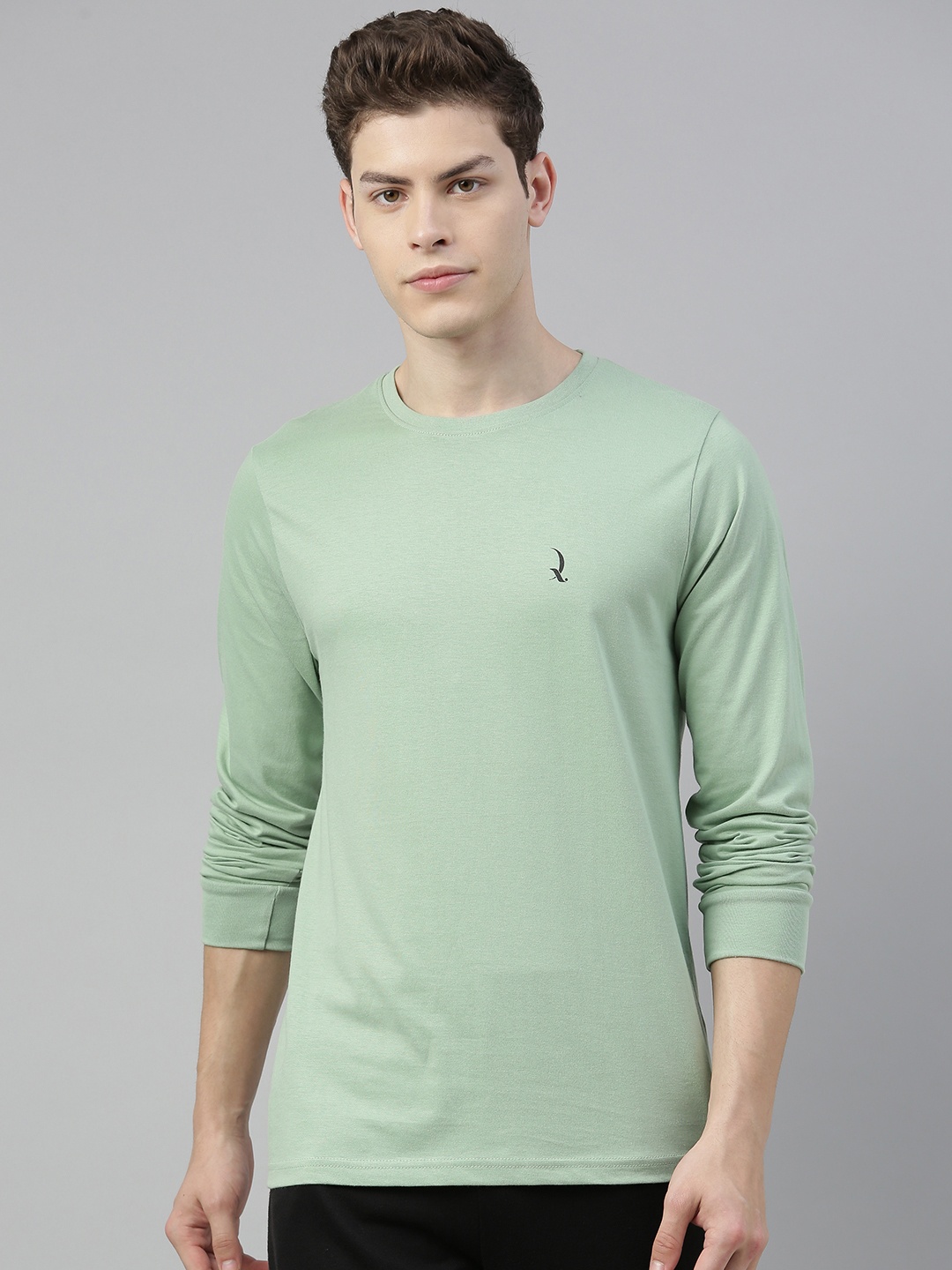 

QUARANTINE Men Green Solid Round Neck Cotton Lounge T-shirt