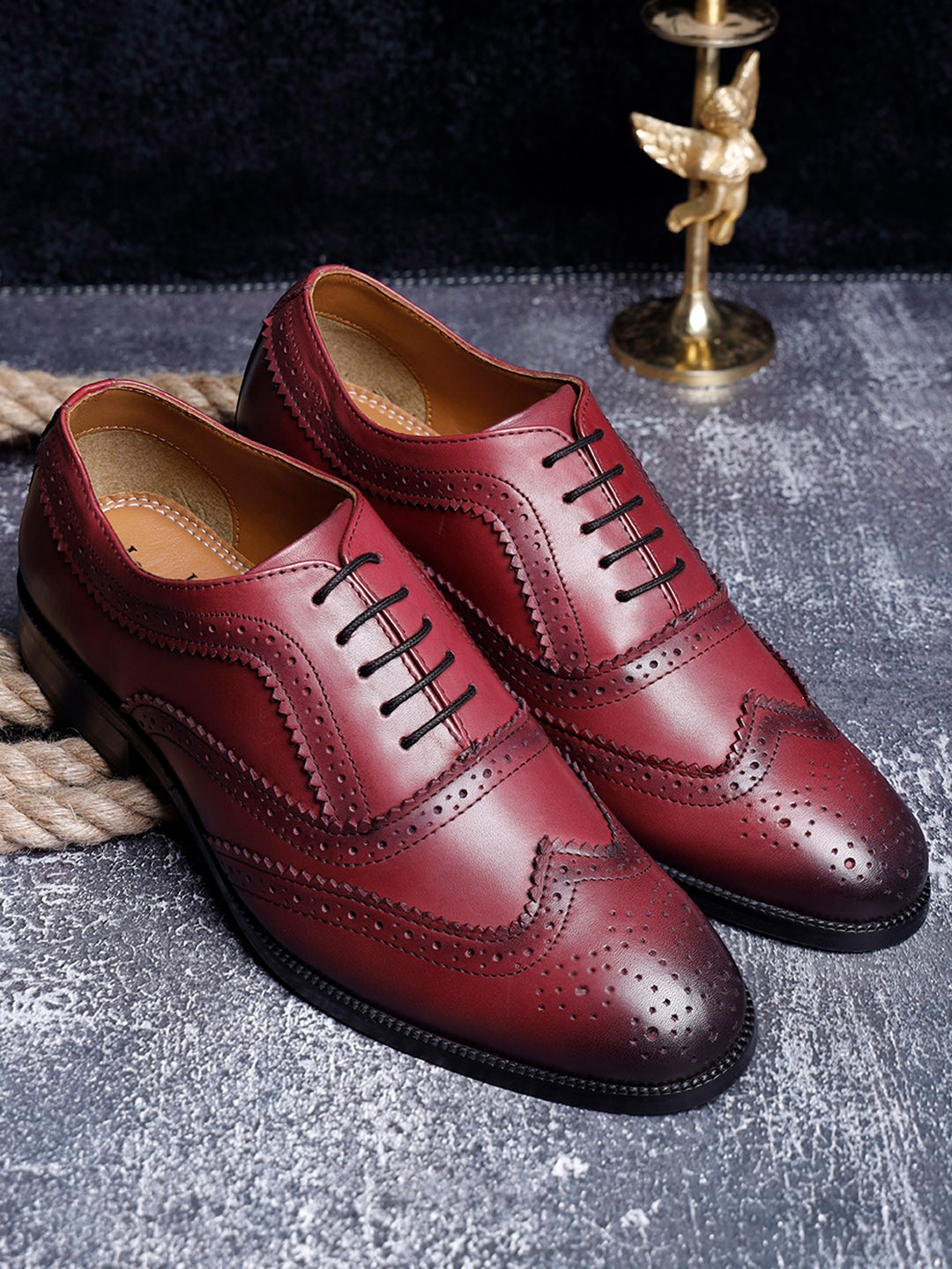 

LOUIS STITCH Men Premium Leather Dual Tone Patina Brogue Shoes, Maroon